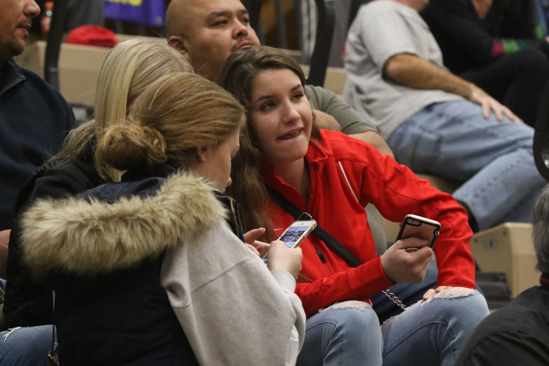 Faces: Highland Holiday Hoopfest